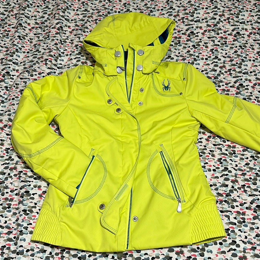 Like new Spyder snow jacket